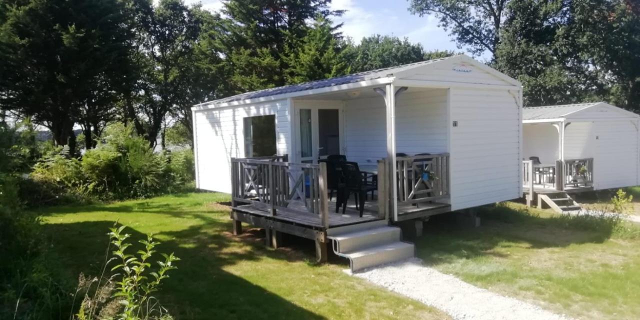 Hebergements Camping "Les Pieds Dans L'Eau" Κροζόν Εξωτερικό φωτογραφία